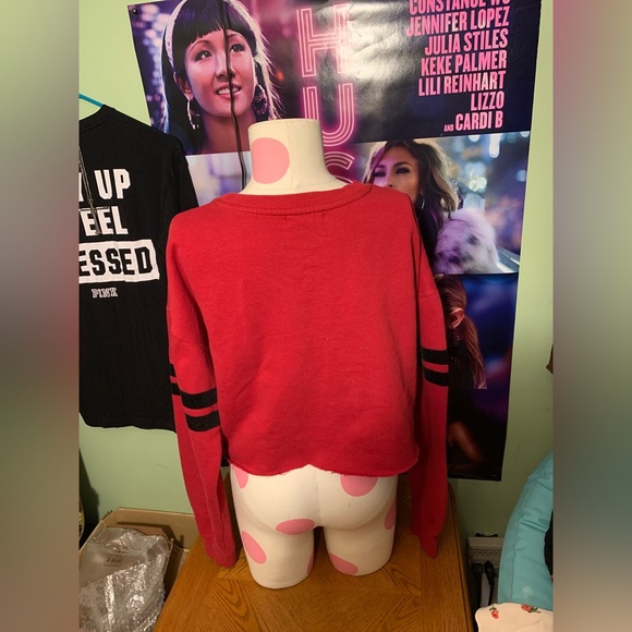 L.A Hearts Cropped Sweater - Picture 3 of 5